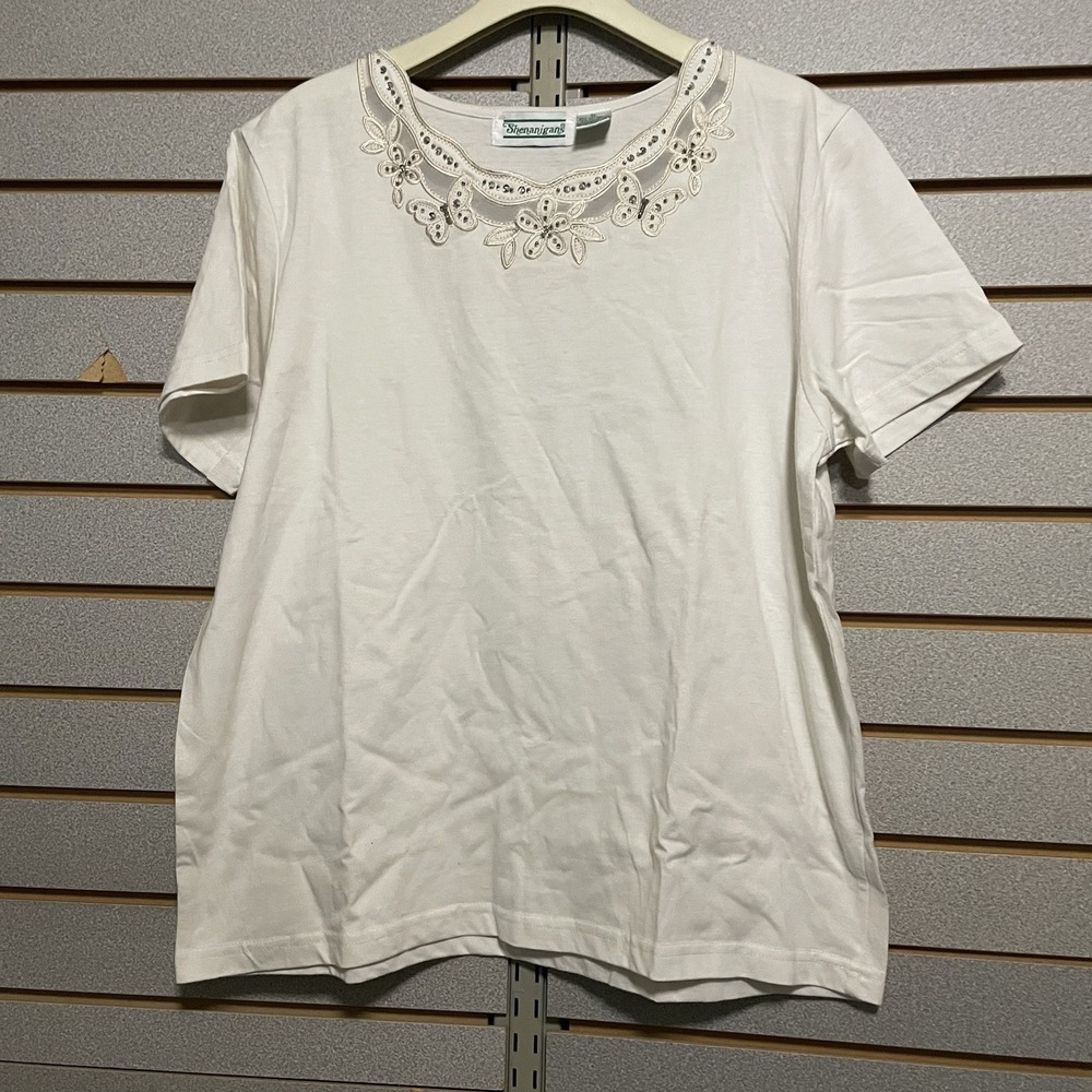 Shenanigans XL Off White Short Sleeve Blouse Dress Shirt Embroidered Beaded